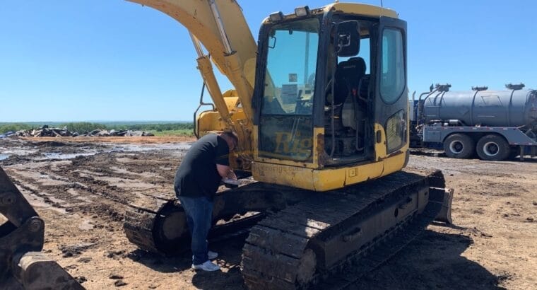 Komatsu PC138US-8 Excavator