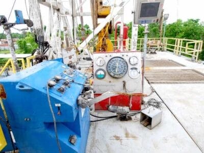 IRI 1200hp Mobile Rig