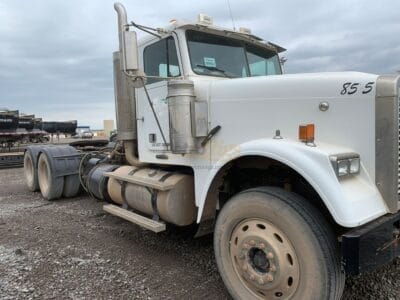 Freightliner FLD Trucks