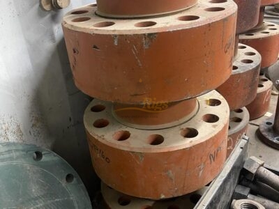 12-P-160 Triplex Pump Caps and Plugs