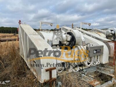 F-1600 Pumps