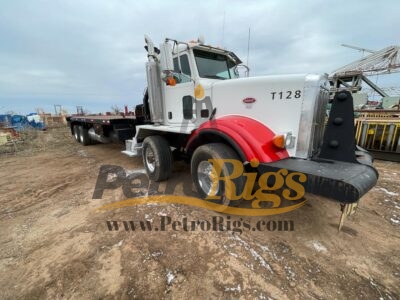 Peterbilt Winch Truck