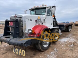 Peterbilt Winch Truck