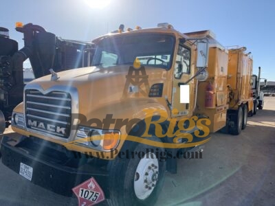 Mack CV713 Hot Oil Unit