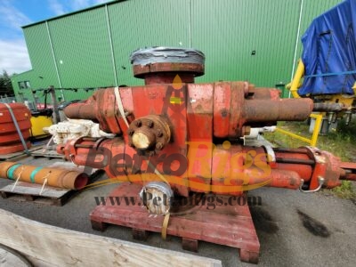 Cameron 13 5/8 inch 10k DBL