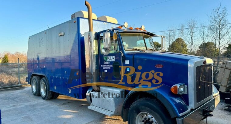 Peterbilt Wireline Truck