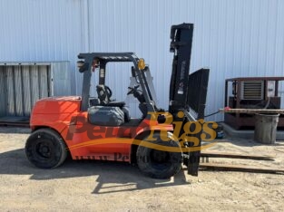 Toyota 7FDU70 17k Forklift