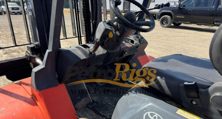 Toyota 7FDU70 17k Forklift