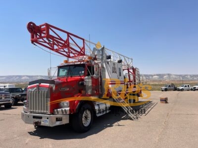 Kenworth T800 Swab Rig