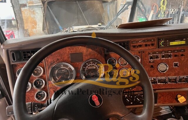 Kenworth T800 Swab Rig