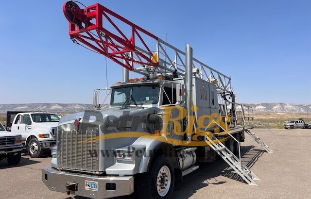 Kenworth T800 Swab Rig