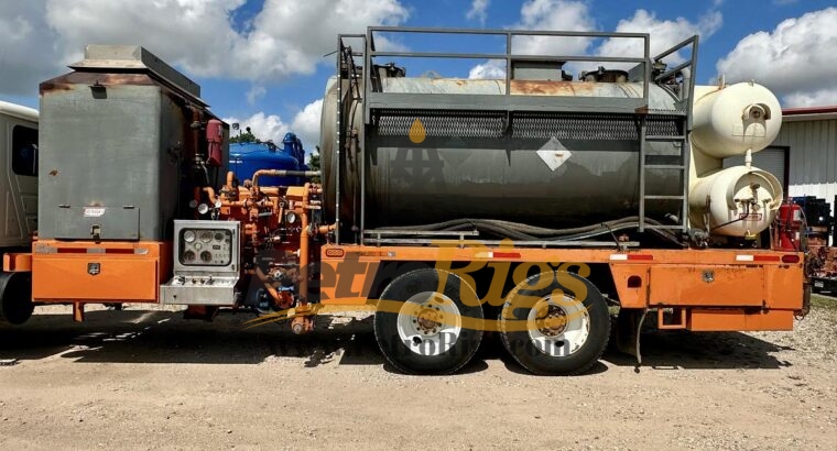 MACK Hot Oil Truck