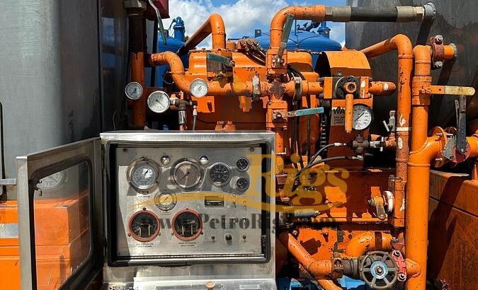 MACK Hot Oil Truck