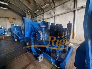 NOV 14P-220 Mud Pumps