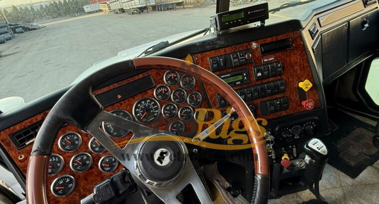 Western Star Hot Oil Truck